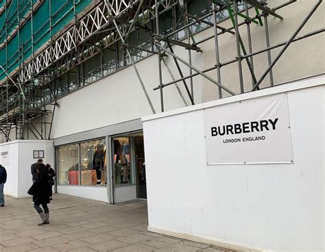 burberry tas outlet|Burberry stores near me.